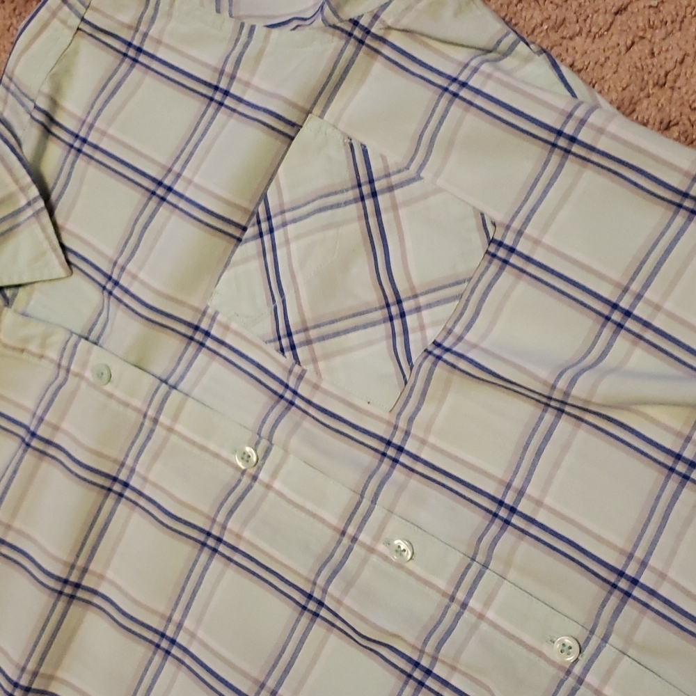 Green Light wt basic button down szL - Picture 3 of 10